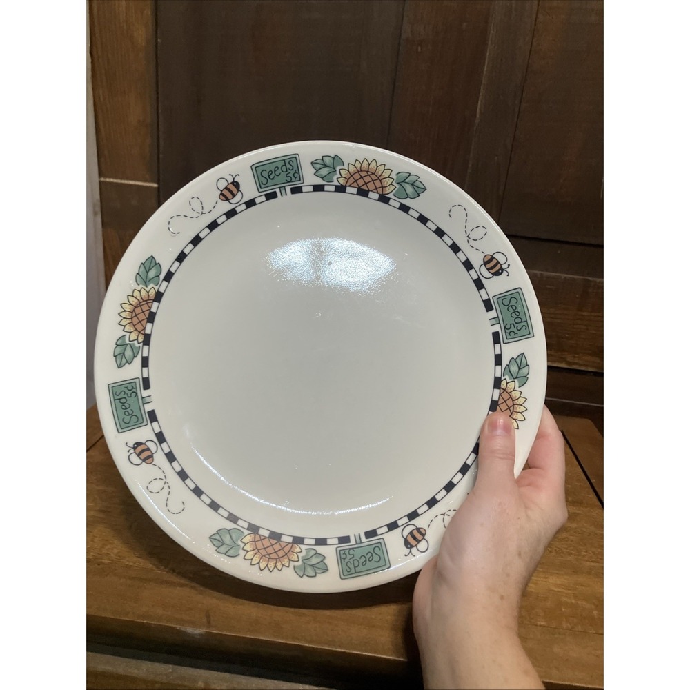 1 - Vintage Corelle SUNBLOSSOMS White Dinner Plate 10 1/4" - Picture 6 of 6